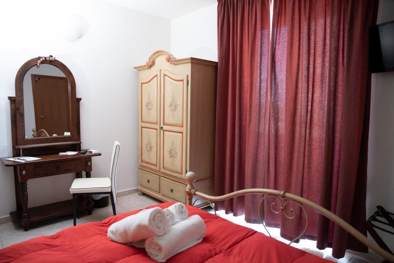 Carlo Five Bed & Breakfast Porto Empedocle Exterior photo